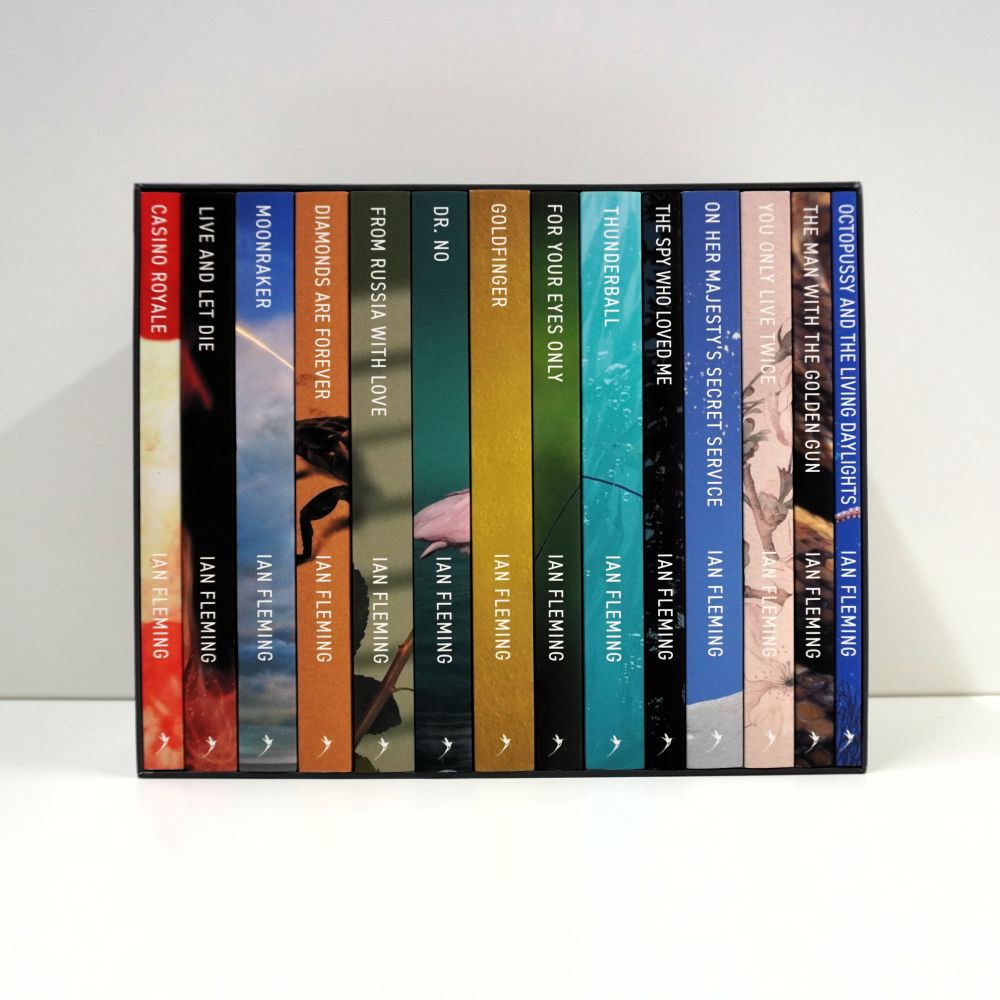 James Bond: The Complete 007 Paperback Collection - By Ian Fleming